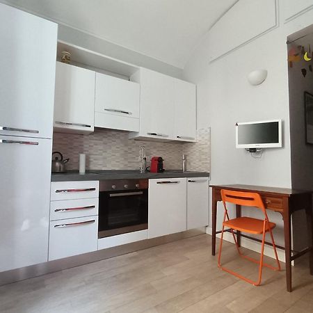 Centralissimo Grazioso Monolocale Turin Bagian luar foto