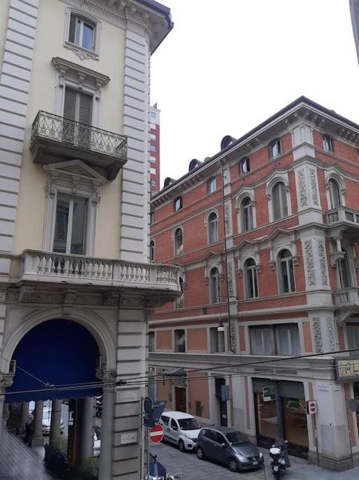 Centralissimo Grazioso Monolocale Turin Bagian luar foto